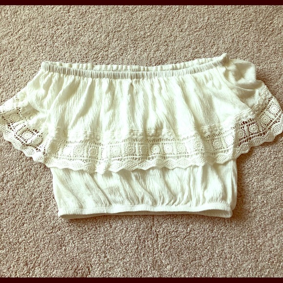 Crop Top - Picture 1 of 3